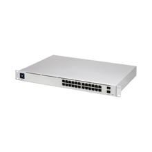 UniFi Switch USW-Pro-24, Capa 3 de 24 puertos Gigabit RJ-45 + 2 puertos 1/10G SFP+, pantalla informativa